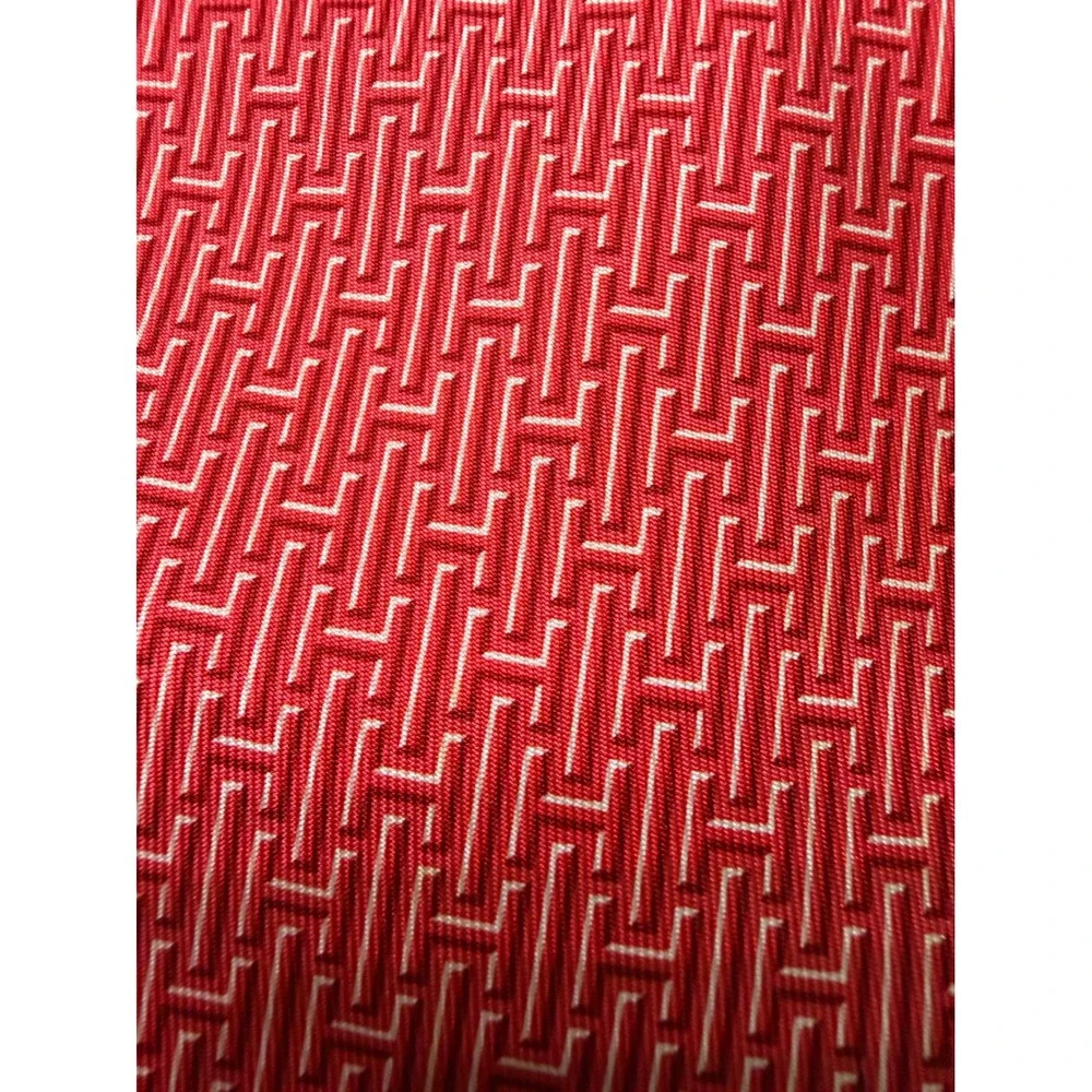 Hermes Paris Red Silk Geometric H Logo Basketweave Tie 5139 HA Made in France